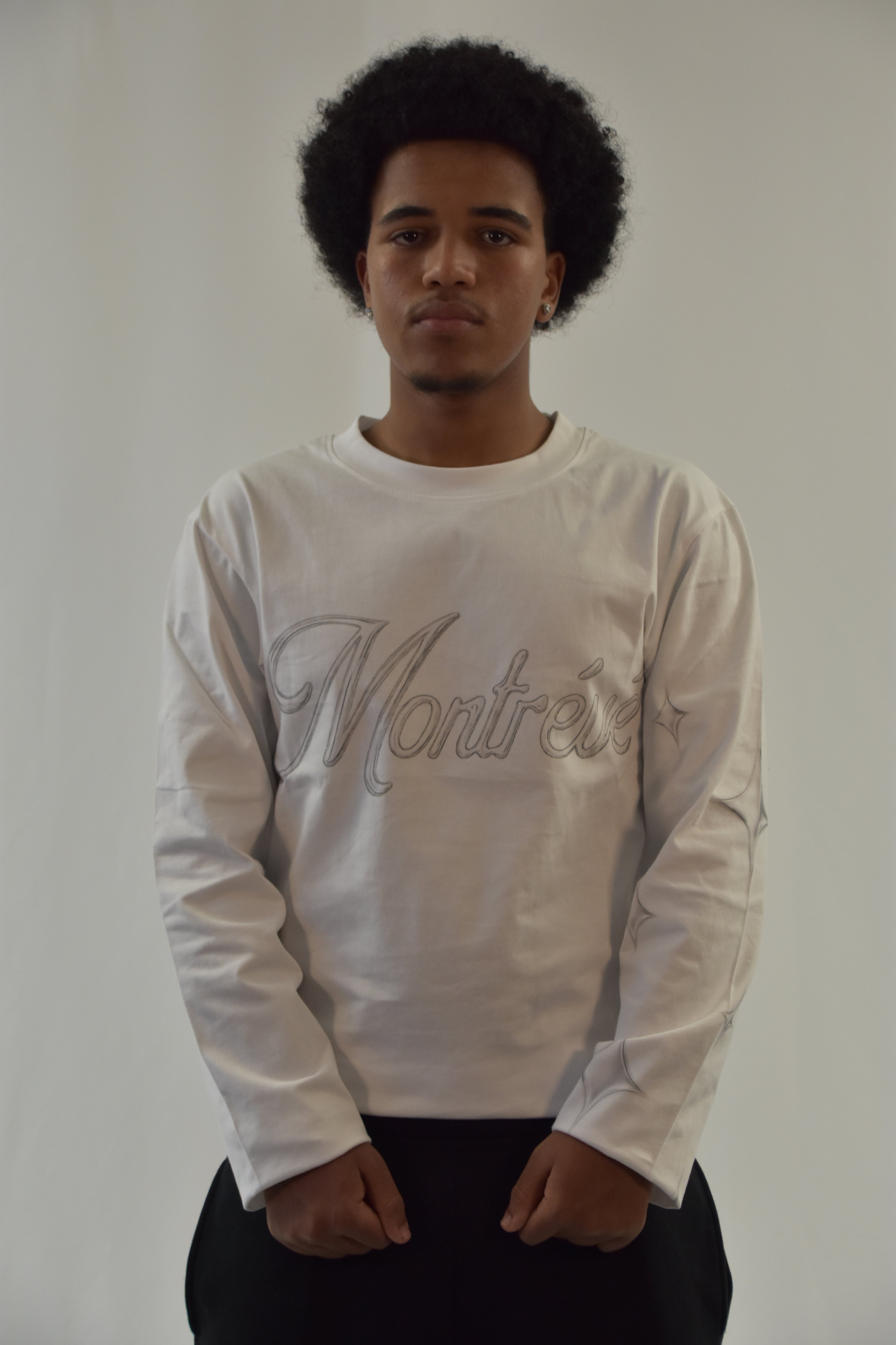 MONTRÉVÉ LONGSLEEVE | WHITE-GLASS | STARS